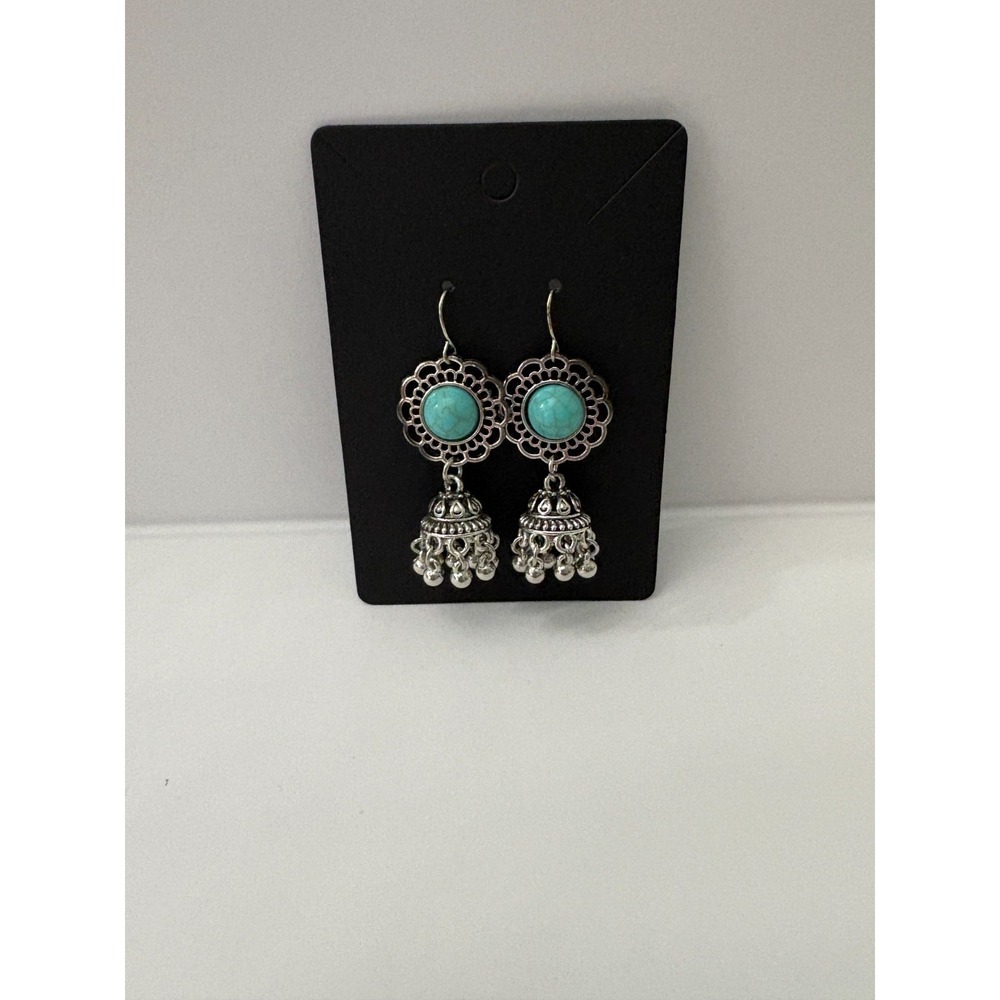 BOHO‎ Turquoise Style Chandelier Dangle Pierced Earrings Silver Tone Blue Stone